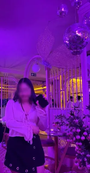 Anja, 31