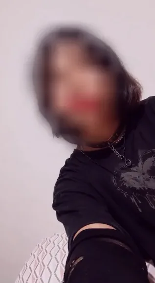Aylin, 18