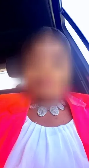 Isabell, 40