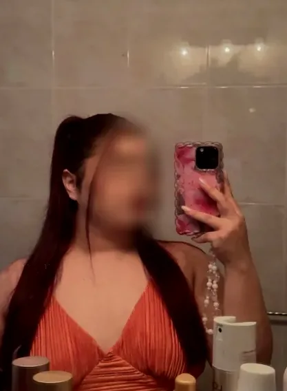 Maja, 22