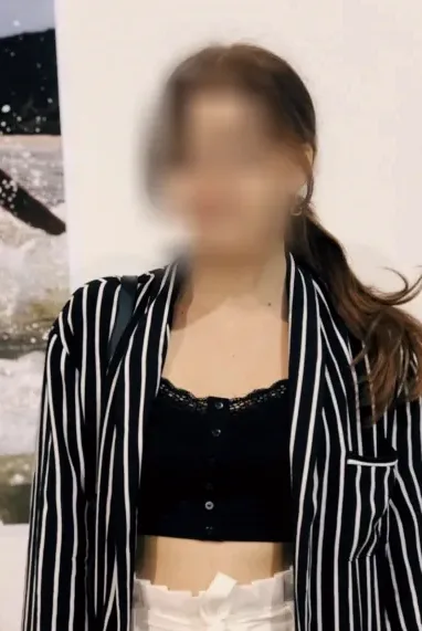 Romy, 28