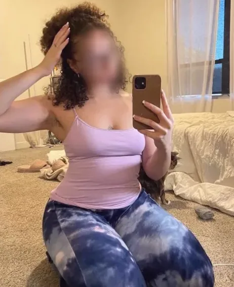Tanja, 32